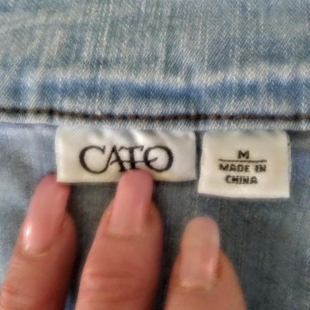 Jean jacket - Picture 2 of 4